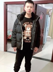 15岁小伙照片_帅小伙15岁到25岁成长照，发朋友圈超吸睛！