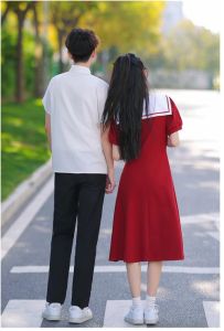 情侣装衣服图片_情侣装照片库，款式全，高清，适合网店及社交宣传，留言咨询