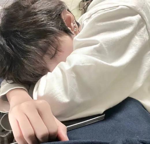 真人头像 男_30-40岁男士成熟稳重头像，适合邮件朋友圈，有内涵！