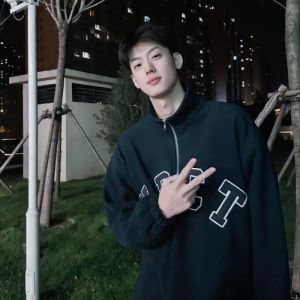 帅气真人头像_个性微信QQ头像，手机壁纸优选，特效滤镜更吸睛！