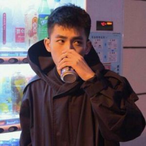 寸头男生头像_寸头男生头像怎么样？2025最in发型！