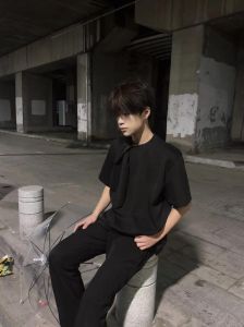 男生照片侧脸帅气_帅小伙侧脸照，阳光自信！微信头像必备