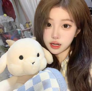 女生甜美头像真人_甜美女生头像，发朋友圈亲切，简单还是个性，你更喜欢哪种？