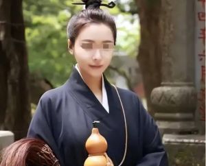 女道士服装图片_传统美与穿衣规矩