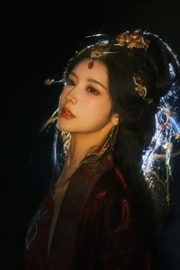 古装美女回眸混剪_双胞胎姐妹穿汉服似仙女，中国十位最美古装女神谁最迷？