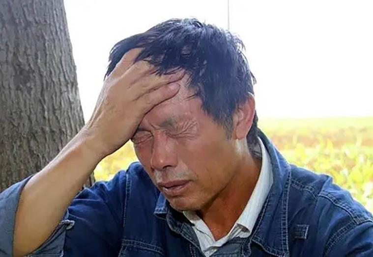 苦命男人搞笑图片_苦命男人图太逗了！累瘫脸磨破手，发朋友圈解压，谁没见过？