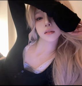 御姐美女照片_时尚好看头像墙，聚会必备！你最爱哪种风格？