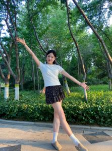 女人照片生活照_30+女生真实生活照，温馨自然，适合头像背景或博客分享