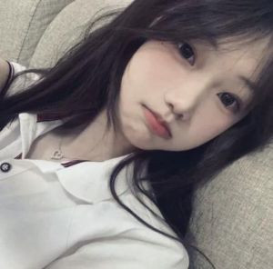 全网最火真人女头像_全网最火女头像，社交必备，甜仙女或大姐姐风格，你pick哪种？