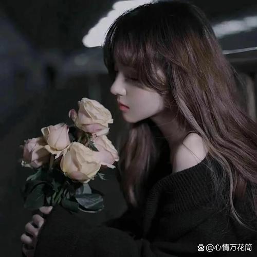 女生霸气图片100张_霸气女生私房照，做头像壁纸超特别！